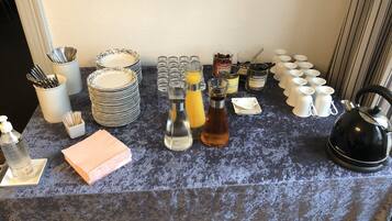 Lokale morgenmadsretter hver dag (85 DKK pr. person)