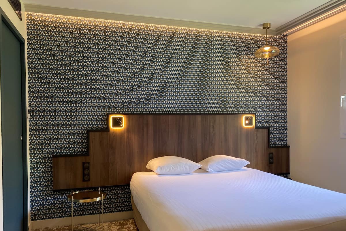 Chambre Confort | 1 chambre, minibar, systĂšme dâinsonorisation, accĂšs au Wi-Fi (inclus)