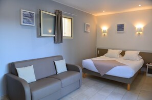 Coffres-forts dans les chambres, bureau, chambres insonorisées