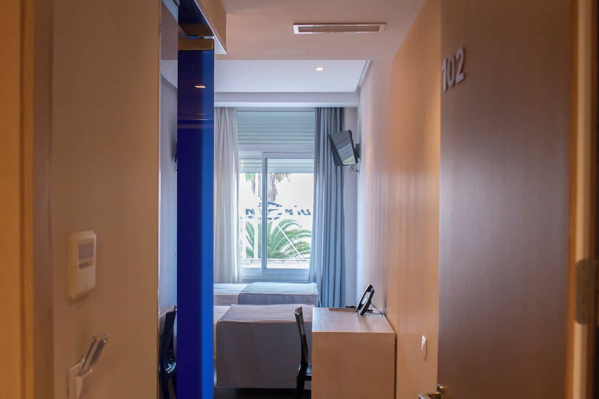 Standard Double Room, Ocean View | 1 bedroom, blackout curtains, soundproofing, iron/ironing board