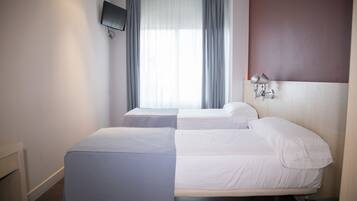 Standard Double Room, Ocean View | 1 bedroom, blackout curtains, soundproofing, iron/ironing board