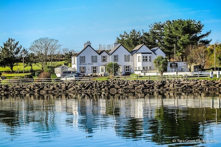 Lago. Milltown House
