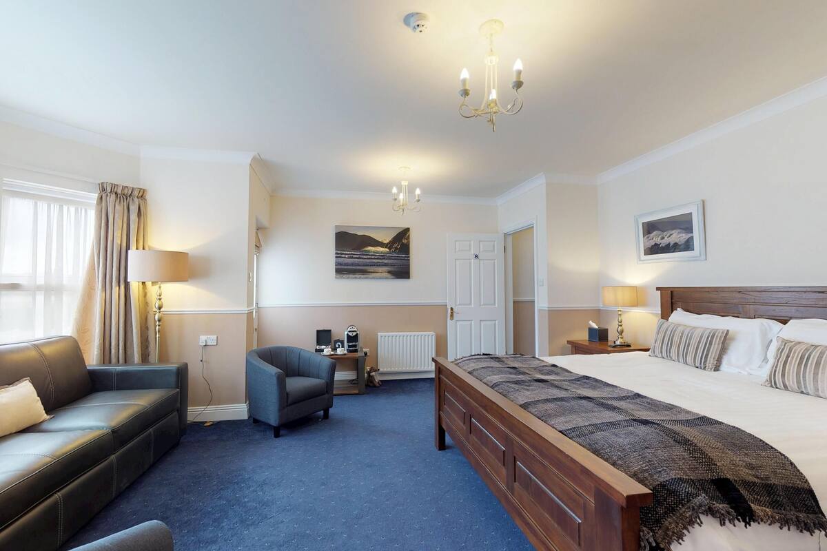 Double/Twin/Family (Partial seaview) | Premium bedding, in-room safe, iron/ironing board (on request)