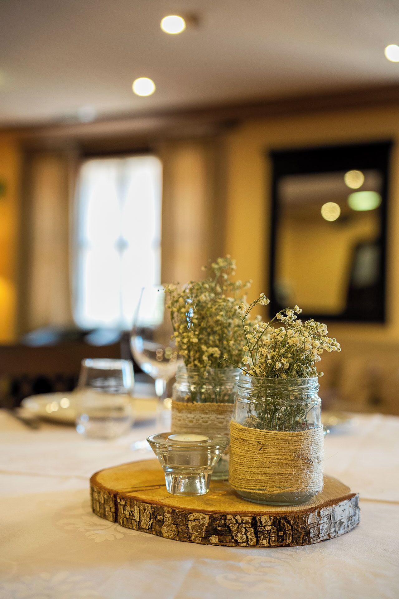 breakfast, lunch, dinner served; spanish cuisine