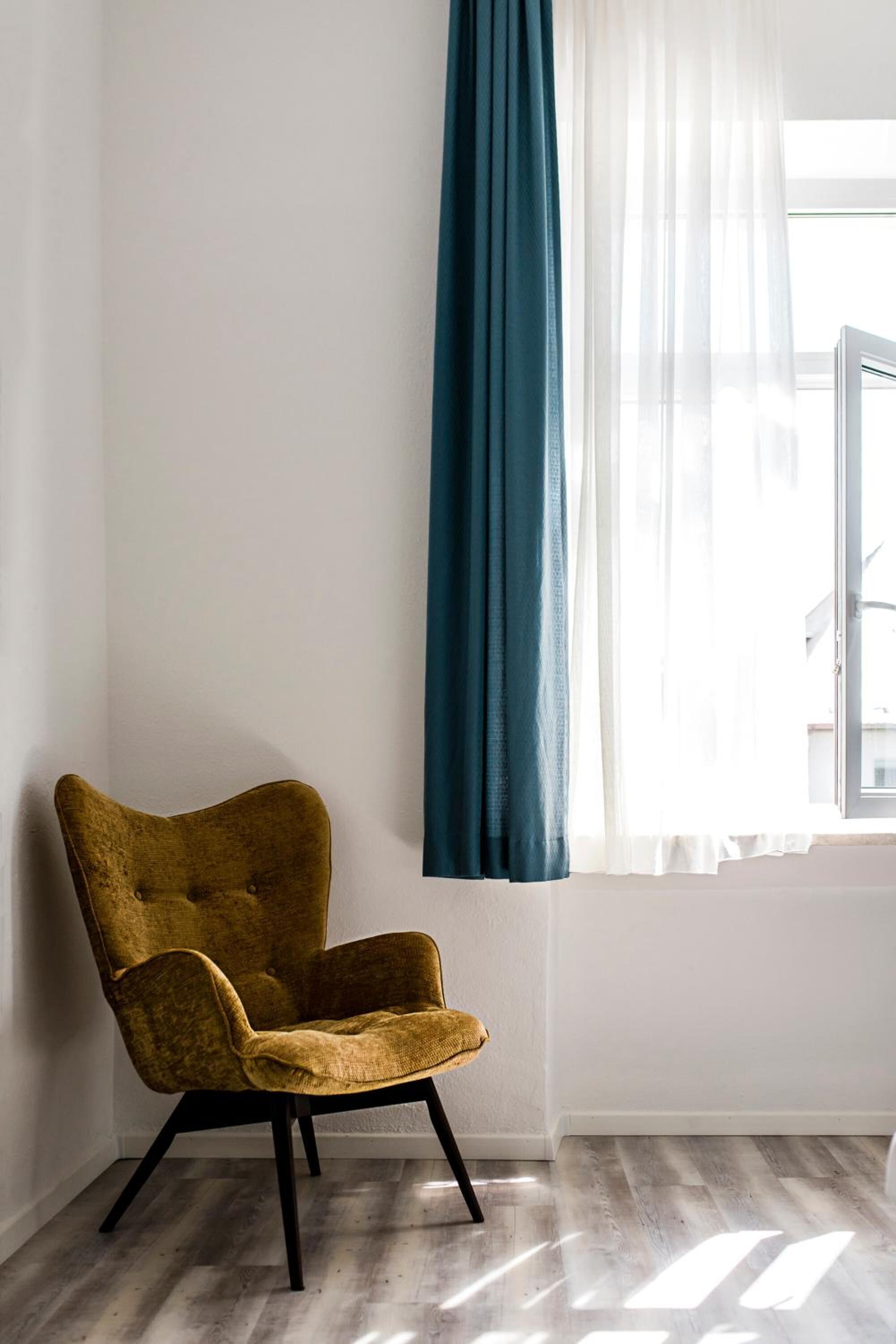 comfort double room | 1 bedroom, hypo-allergenic bedding, desk, soundproofing