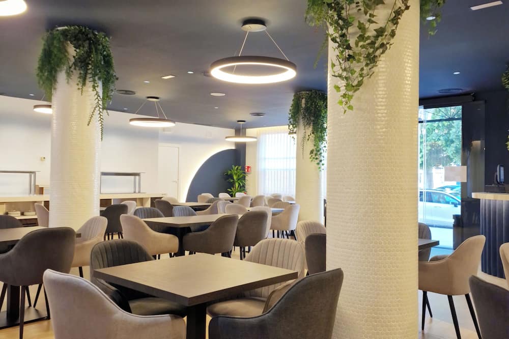 Hotel Universal Murcia
