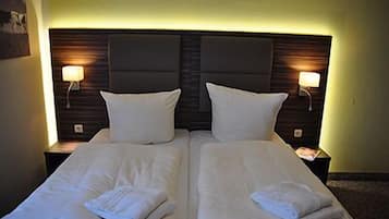Standard Double Room, 1 Double Bed | Desk, free WiFi
