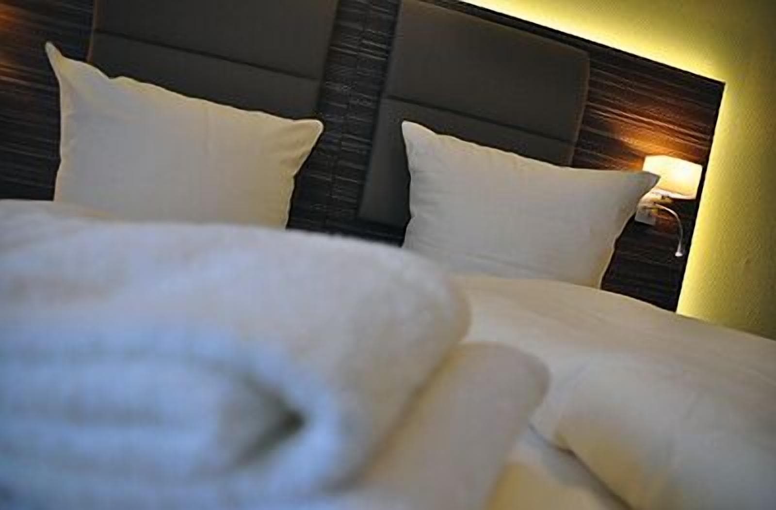 standard double room, 1 double bed | desk, free wifi