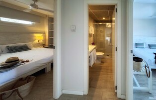 Down comforters, in-room safe, blackout drapes, free WiFi