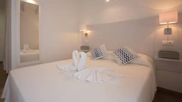 Free WiFi, bed sheets, wheelchair access