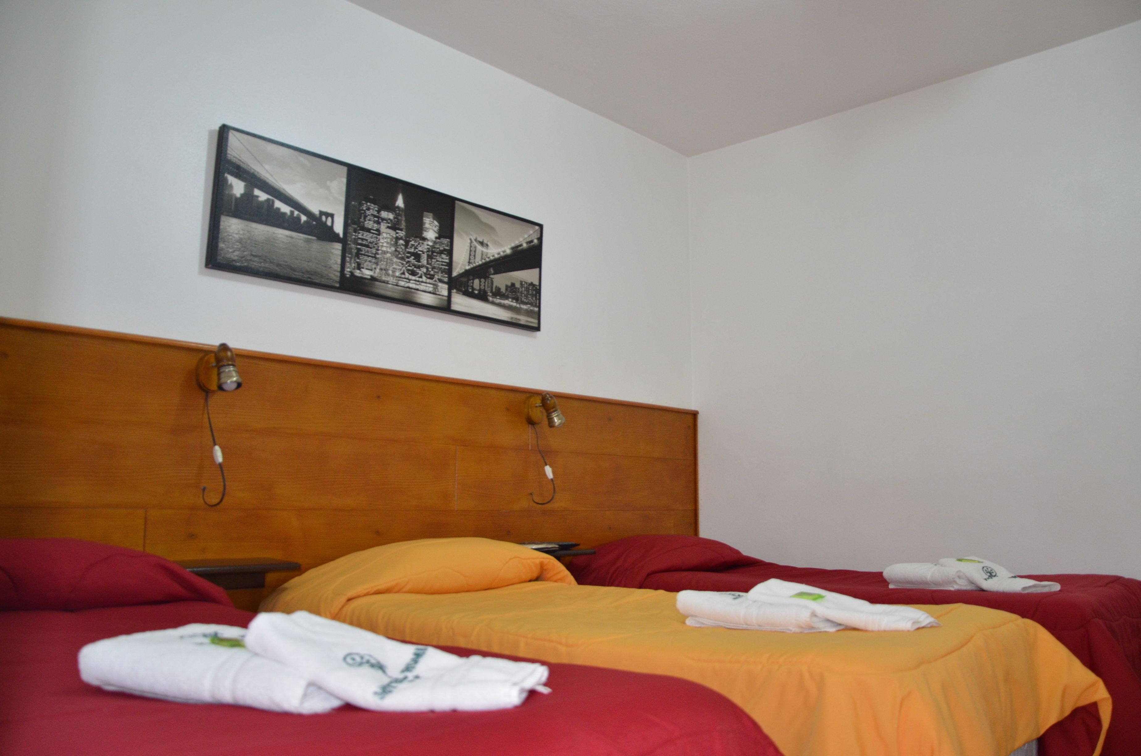 Caja de seguridad en la habitación, wifi gratis y ropa de cama 