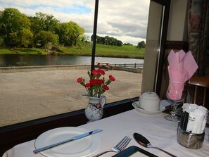 Free daily full breakfast