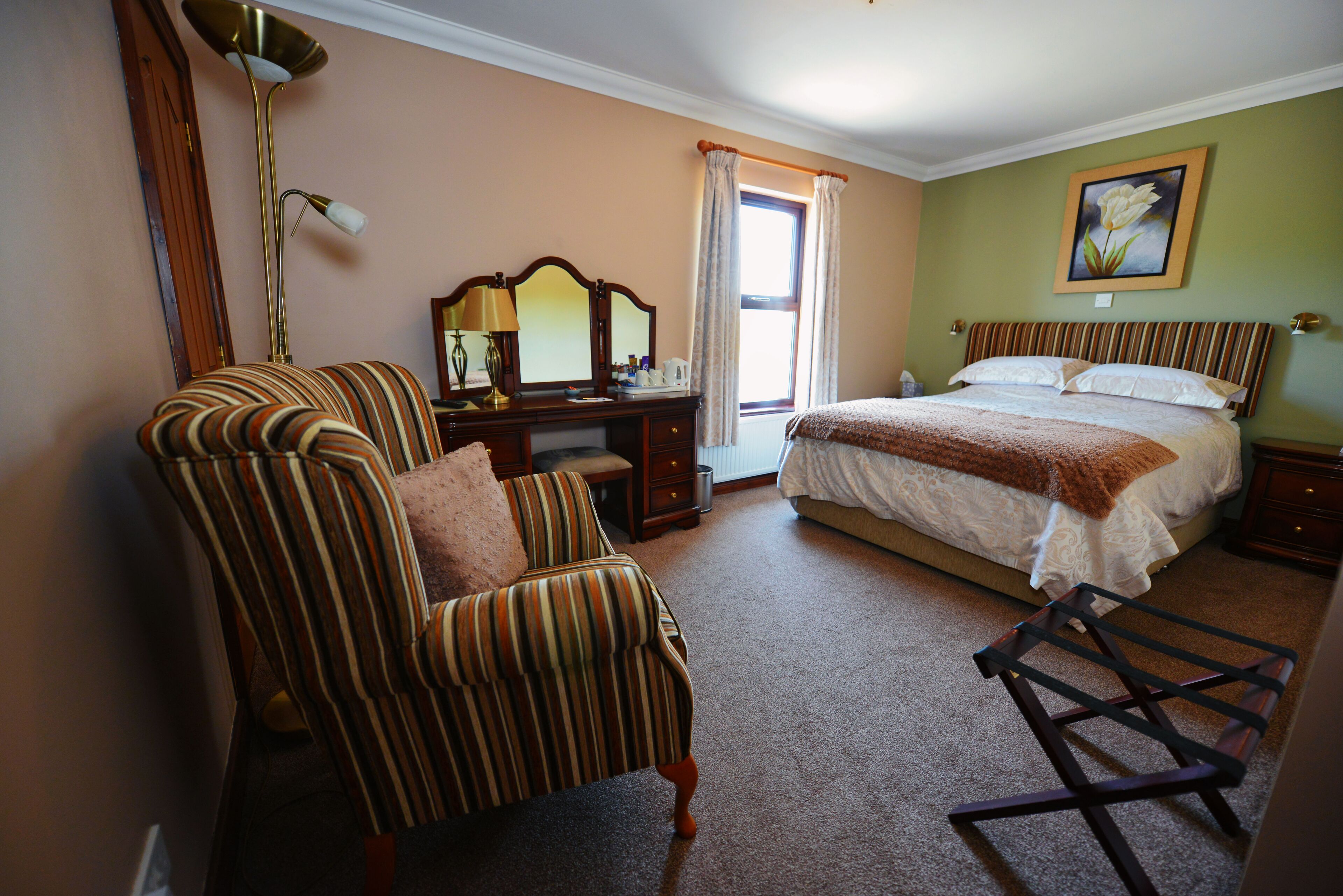 Double Room | Desk, blackout drapes, iron/ironing board, free WiFi