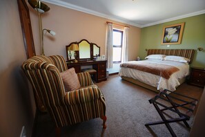 Double Room | Desk, blackout drapes, iron/ironing board, free WiFi