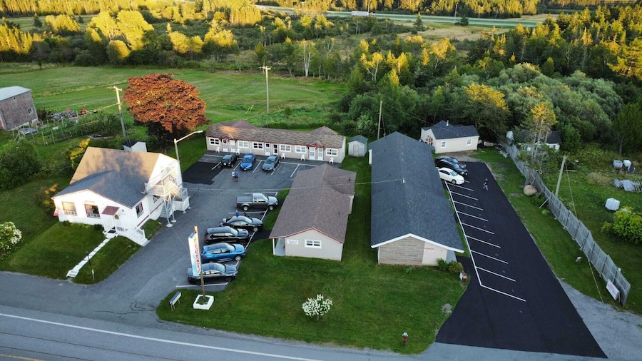 Regent Motel