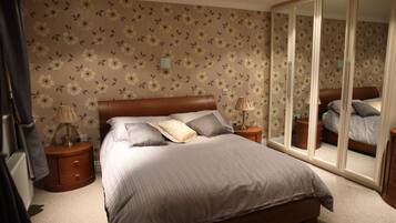 Tabla de planchar con plancha y wifi gratis