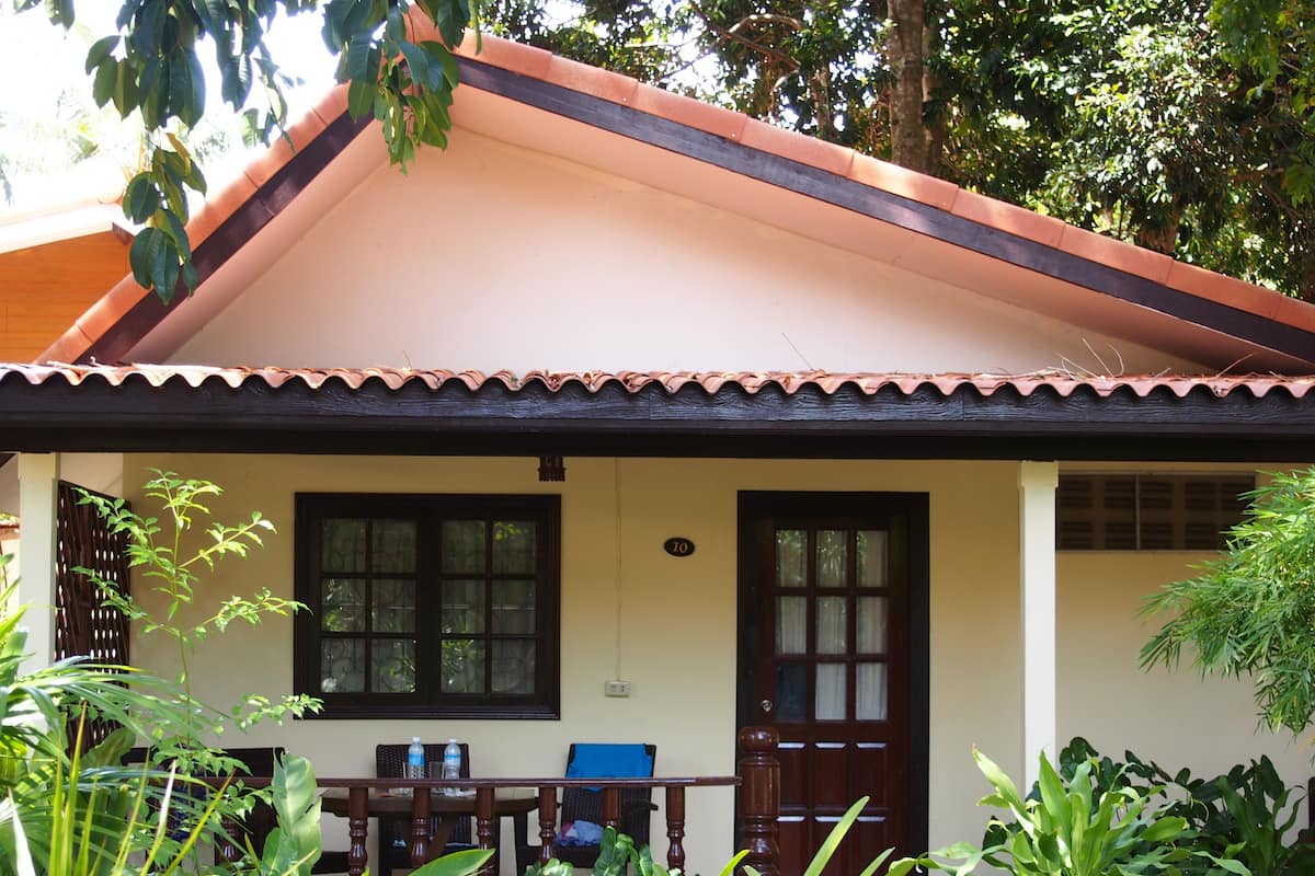 Superior Family Bungalow | In-room safe, blackout drapes, free cribs/infant beds, free WiFi