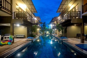 Superior Mini Suite Pool View | Living area | TV - The Florist Resort (Koh Samui)