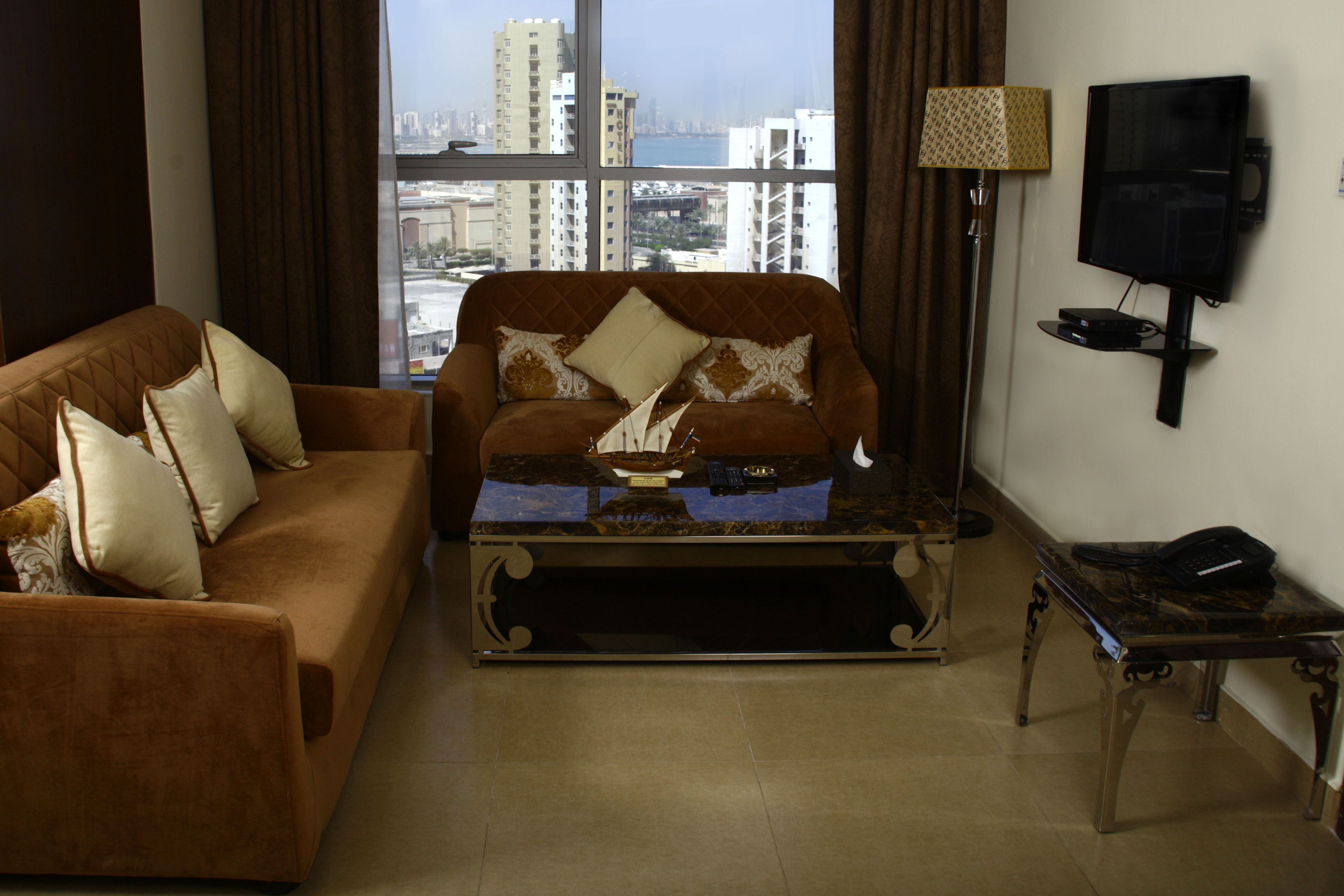 Foto - Laguna Hotel Suites