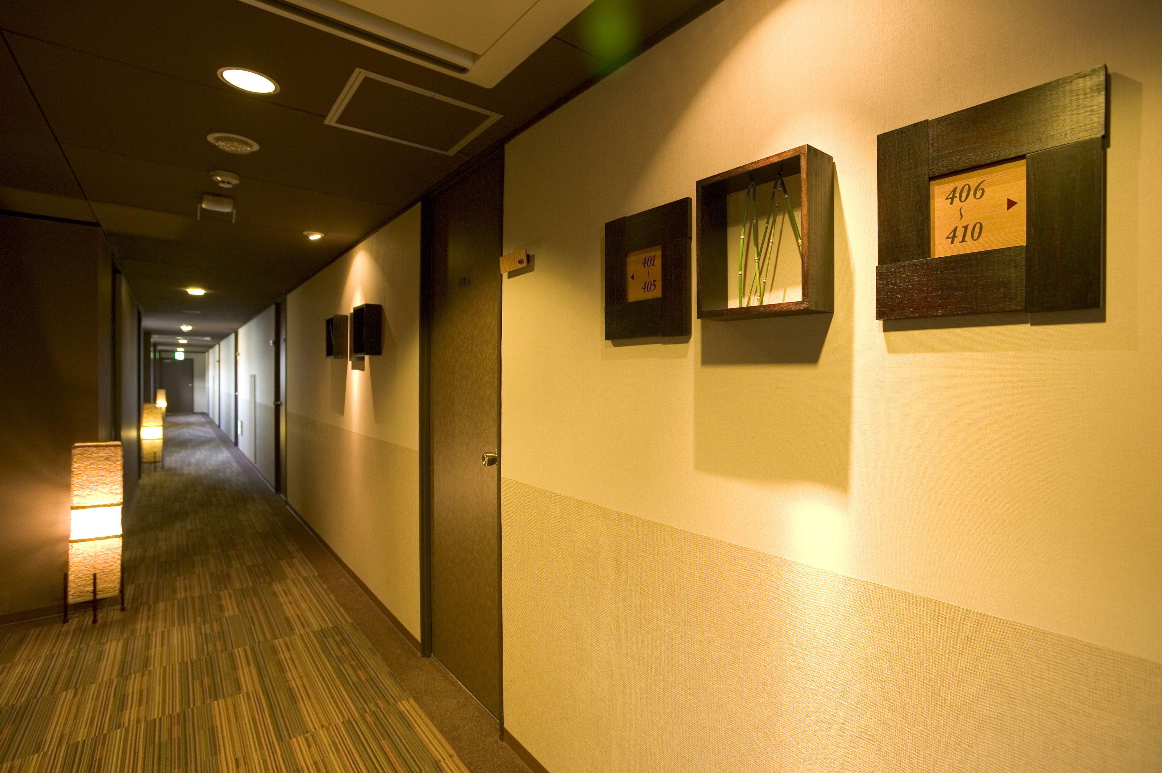 in-room safe, desk, free wifi, bed sheets