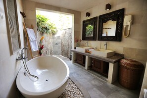 Aromatherapy, hot stone massages, body scrubs, facials, reflexology