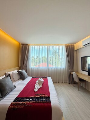 Superior Room | 2 bedrooms, premium bedding, pillowtop beds, in-room safe - MM Hill Hotel (Koh Samui)