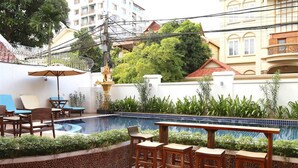 Outdoor pool - Villa Nane (Phnom Penh)