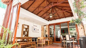 Exterior - Villa Nane (Phnom Penh)