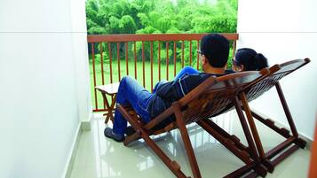 Habitació Deluxe, 1 llit de matrimoni gran | Balcó