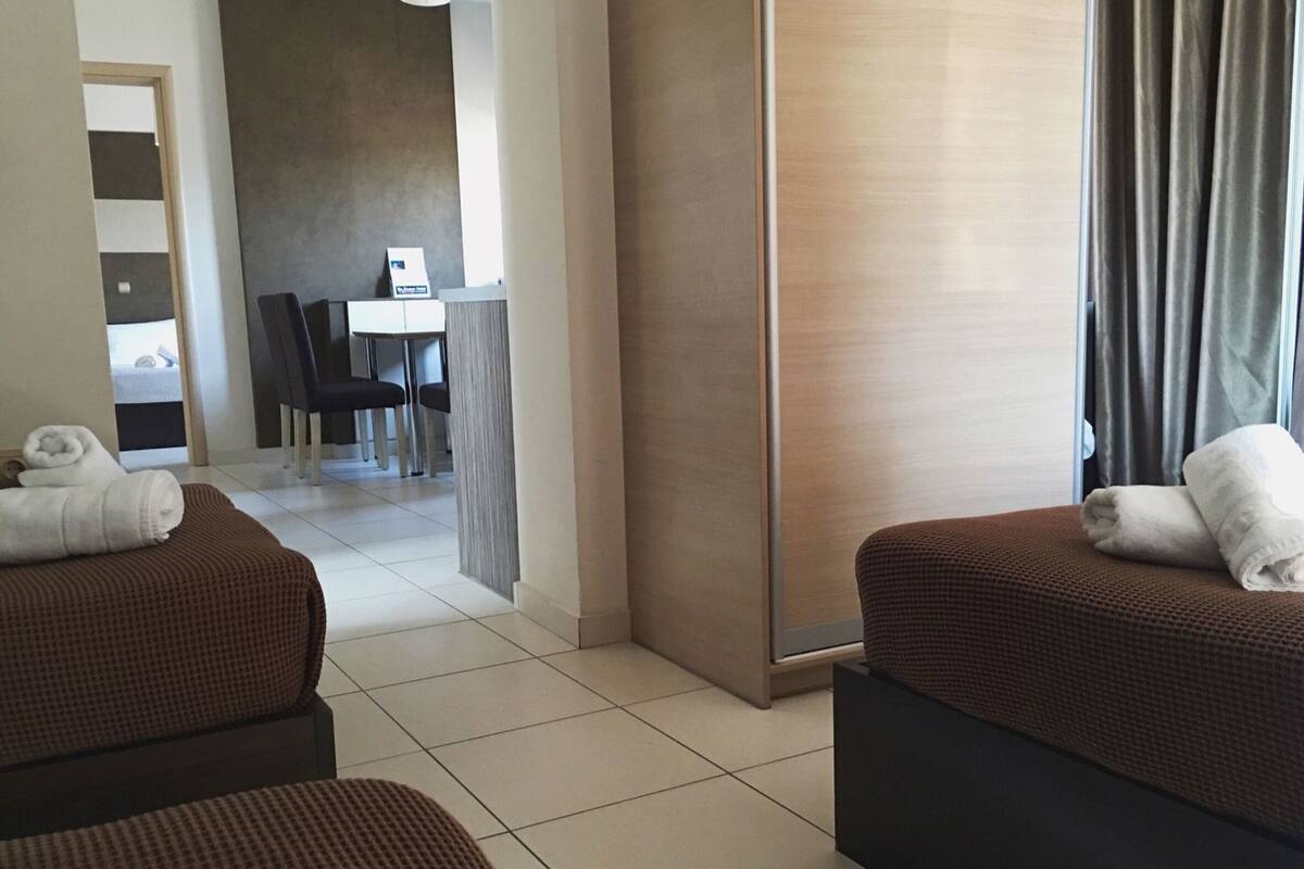 Minibar, caja de seguridad en la habitación y sistema de insonorización