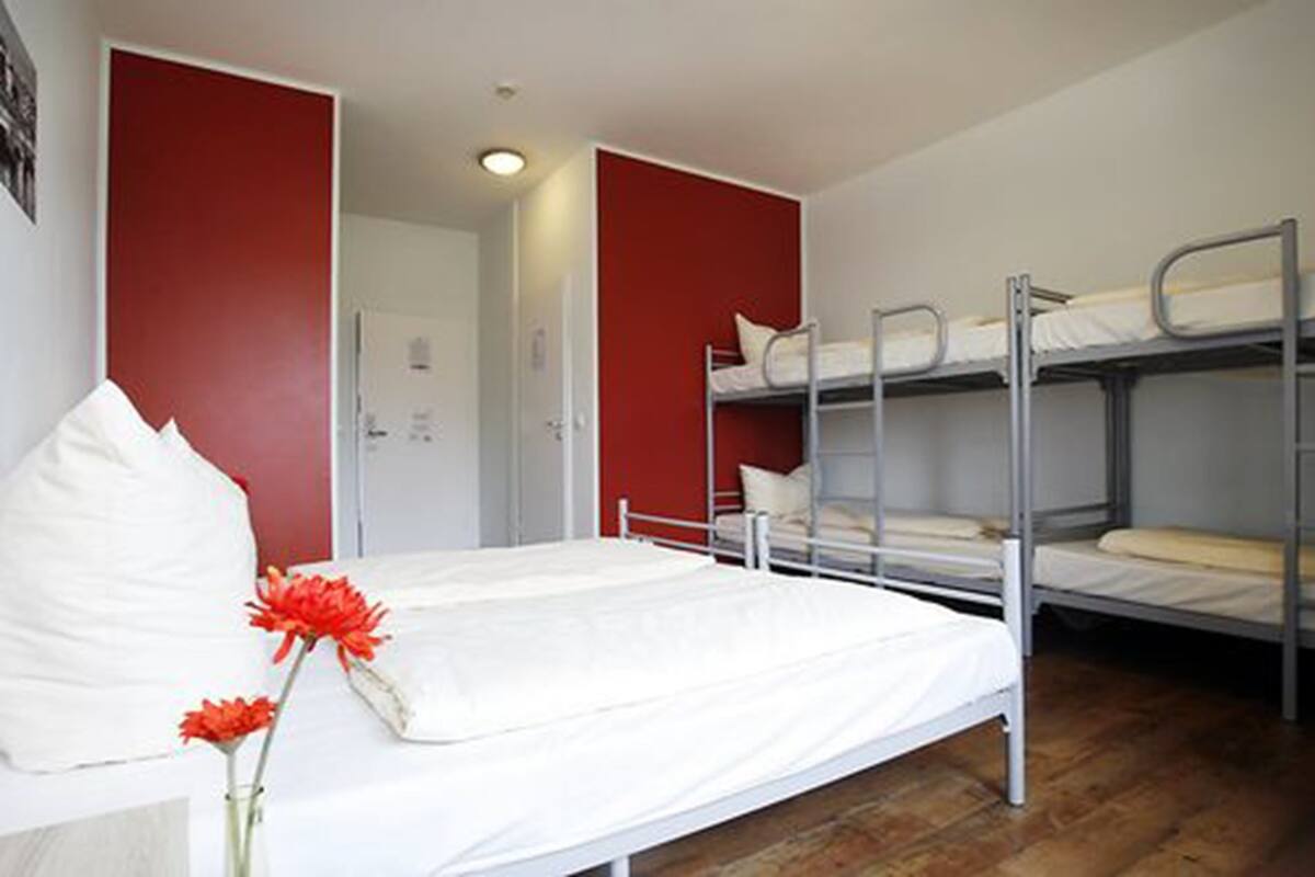 Basic Shared Dormitory, Mixed Dorm, Non Smoking, Private Bathroom (1 bed out of 8 beds) | Iron/ironing board (on request), WiFi (free), individually furnished