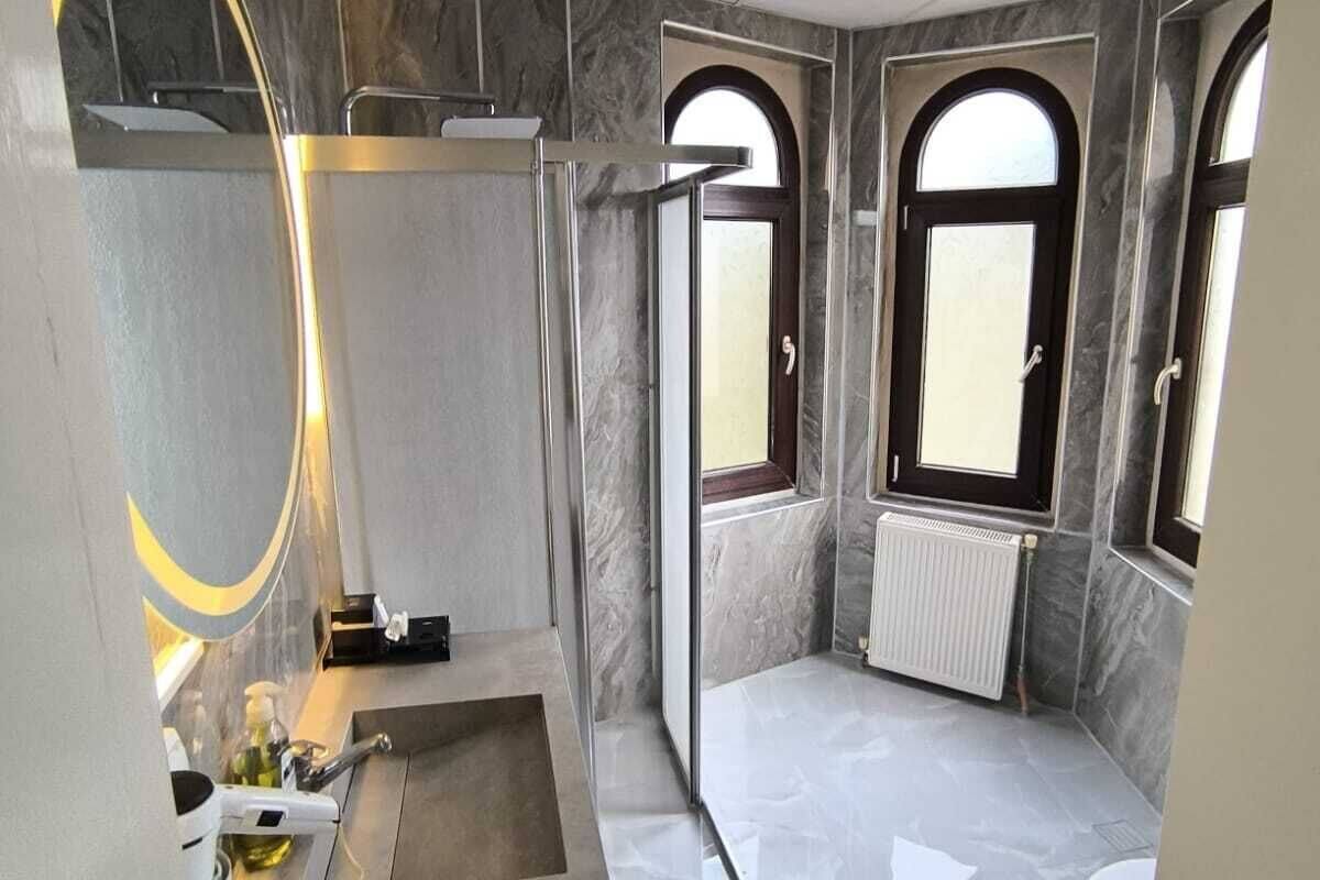 twin room | bathroom | hair dryer, slippers, towels