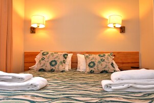 Premium bedding, minibar, in-room safe, individually furnished