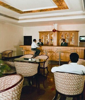 Bar (on property) - The Windsor Castle (Kottayam)