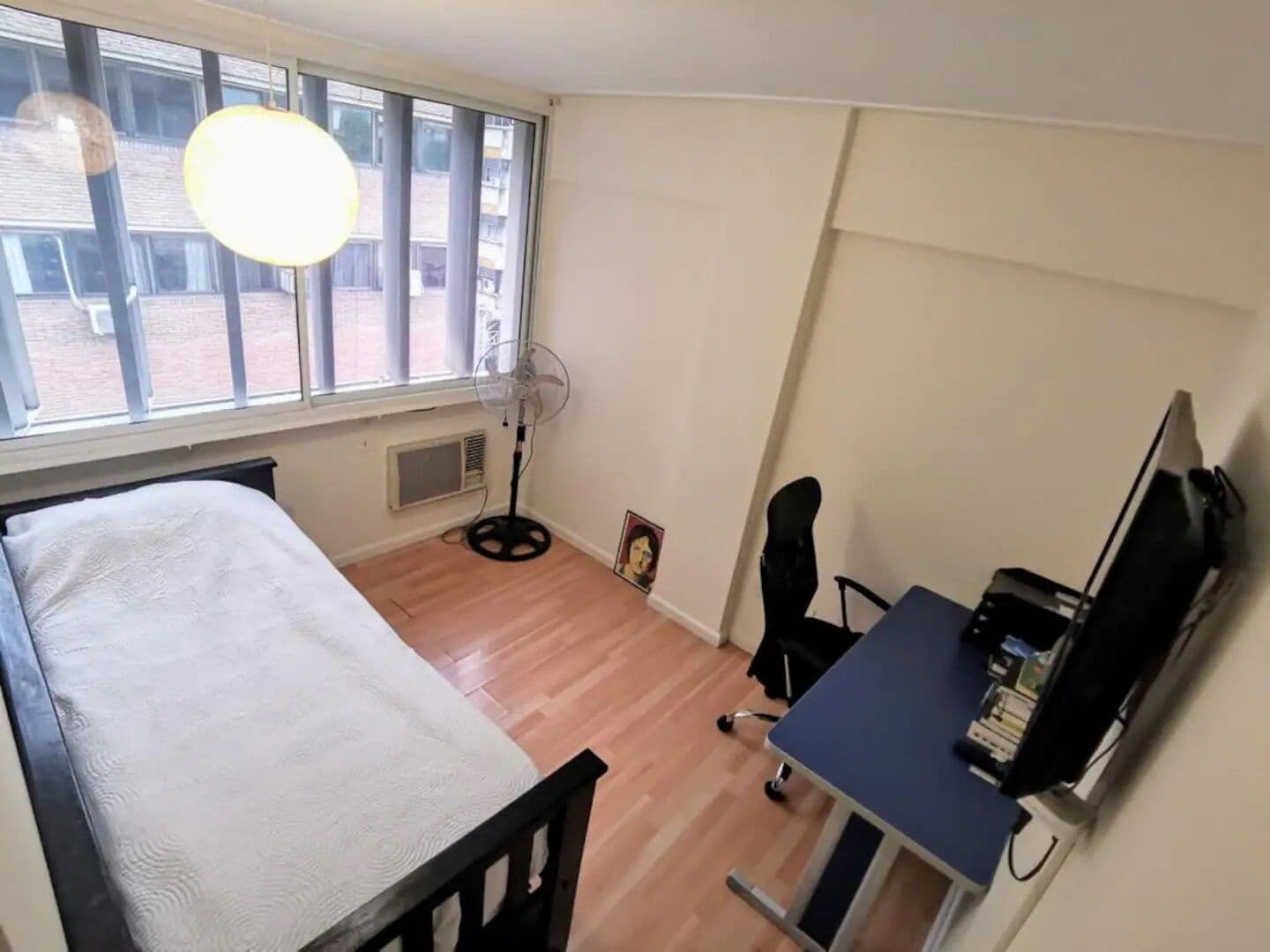 Photo - Lorenzo Suites Hotel