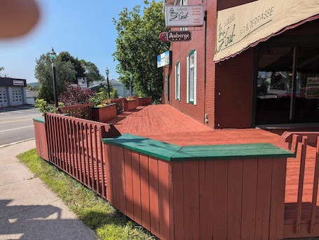 Fachada. Auberge Le St-Gab