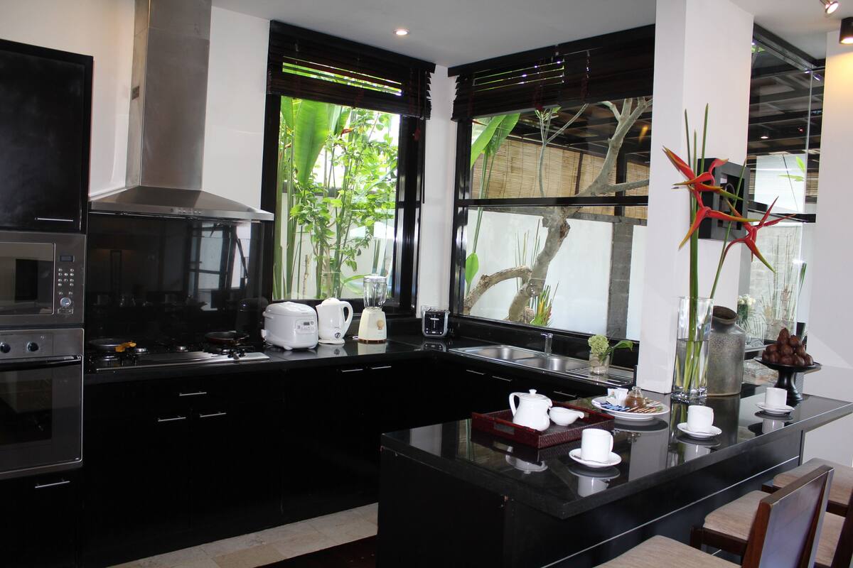 luxury villa, 3 bedrooms, private pool, pool view | private kitchen | full-sized fridge, microwave, oven, stovetop