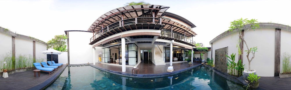 Temple Hill Residence Villa