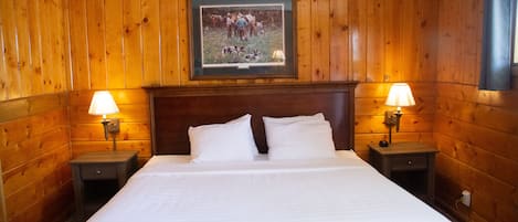 Habitación (Standard King Room) | Cortinas blackout, tabla de planchar con plancha y wifi gratis