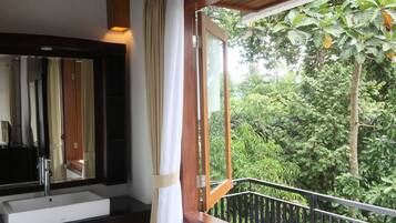 Shower dan pengering rambut