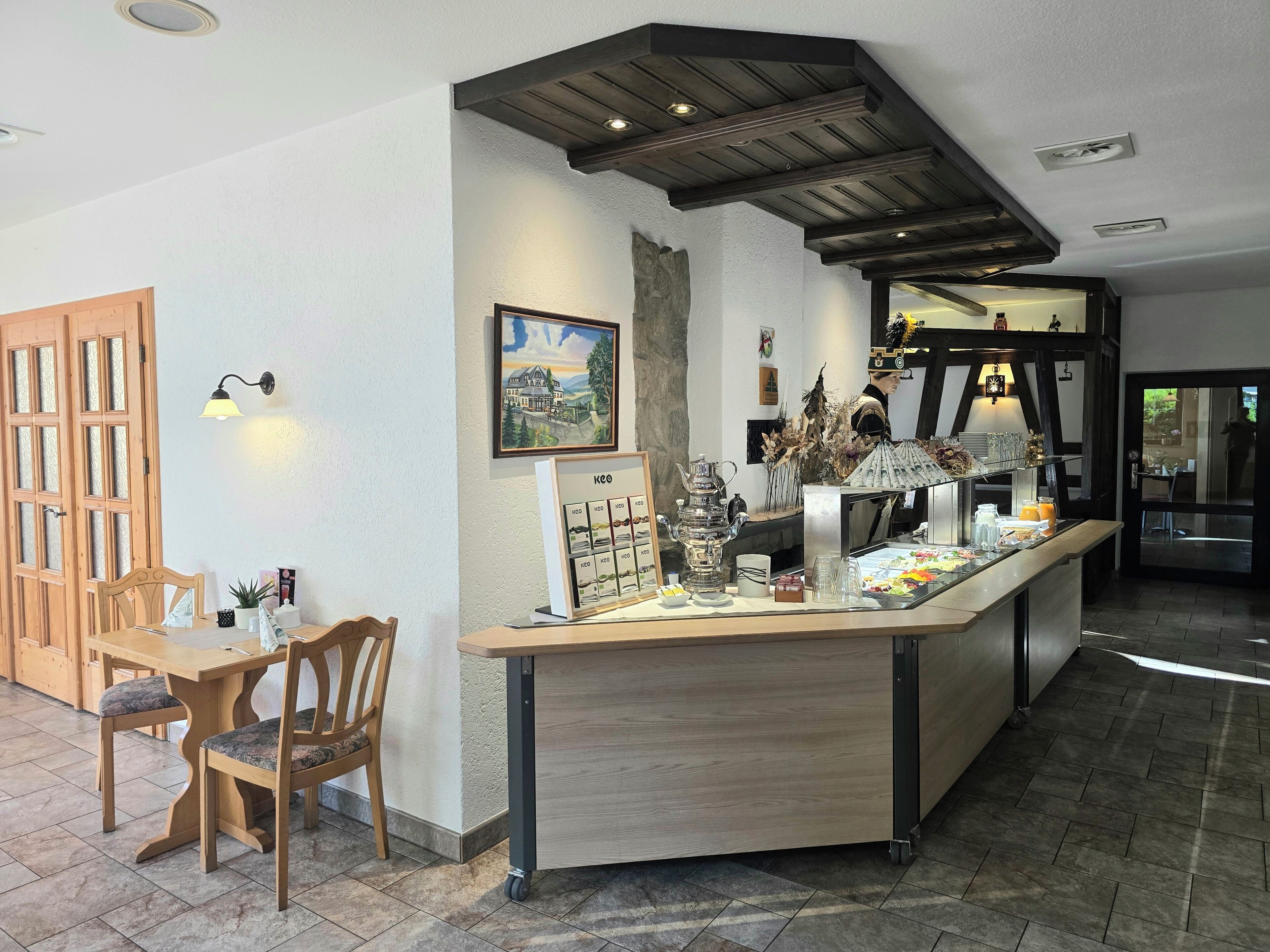 Petit déjeuner buffet compris tous les jours