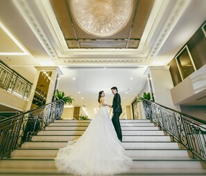 Interior - Mandarin Hotel Managed by Centre Point (Bangkok)