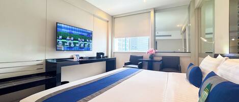 Kamar Eksekutif | Brankas, setrika/meja setrika, dan tempat tidur bayi gratis