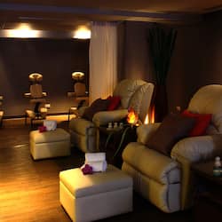 Sauna, hot tub, body treatments, aromatherapy, body wraps, body scrubs