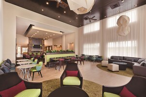 Desayuno continental incluido todos los días 