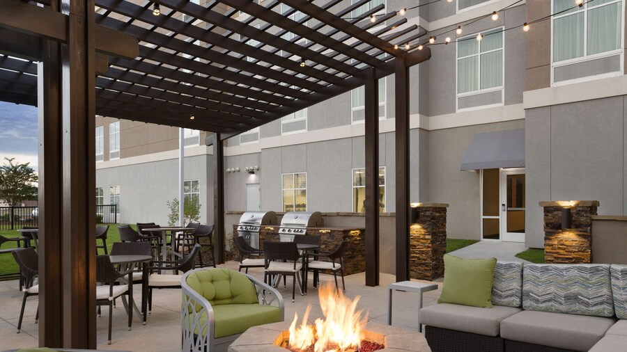 Homewood Suites by Hilton Mobile I-65/Airport Blvd, AL