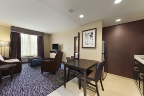 Desk, blackout curtains, iron/ironing board, free WiFi - Homewood Suites by Hilton Mobile I-65/Airport Blvd, AL (Mobile)