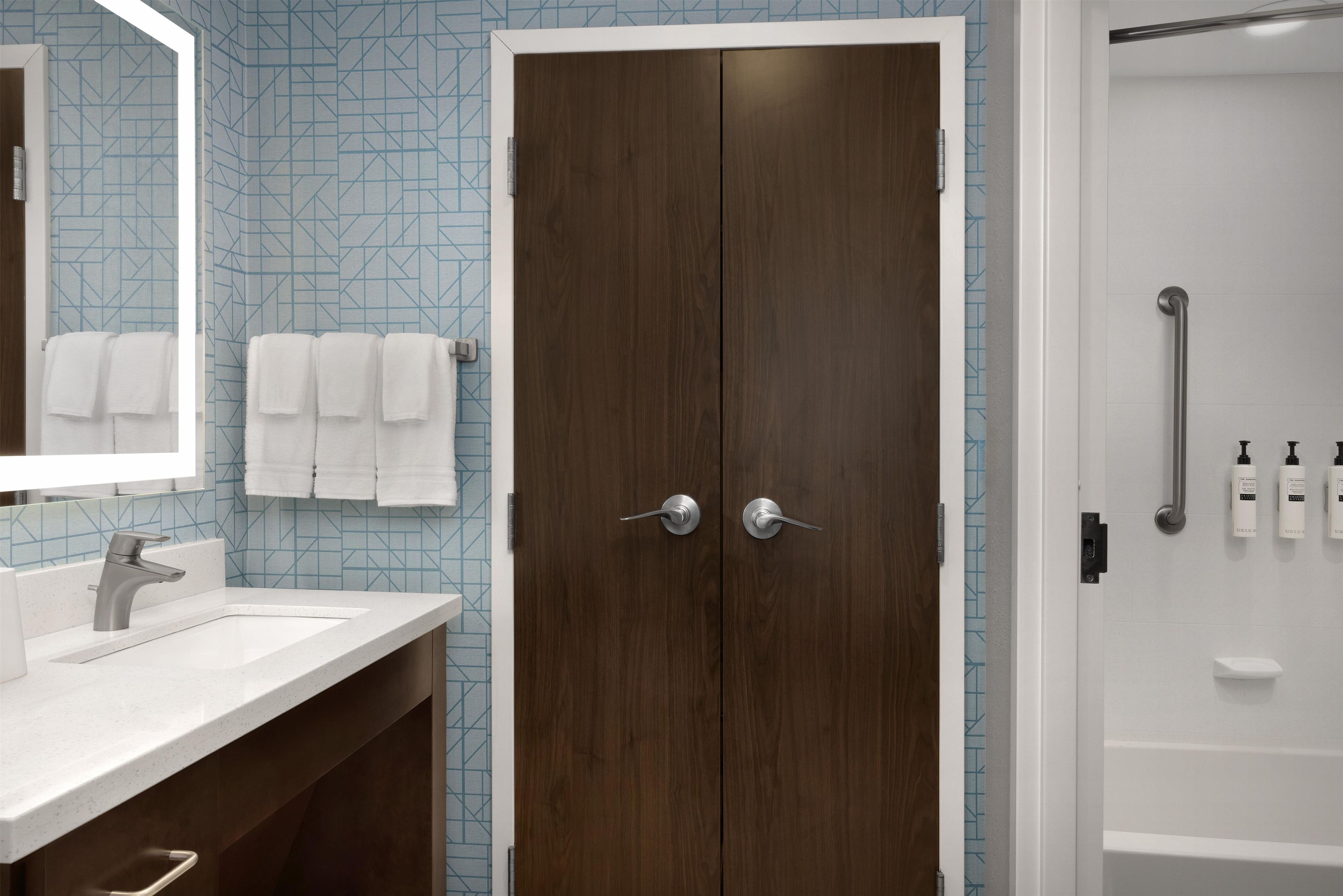 Photo - Homewood Suites by Hilton Mobile I-65/Airport Blvd, AL