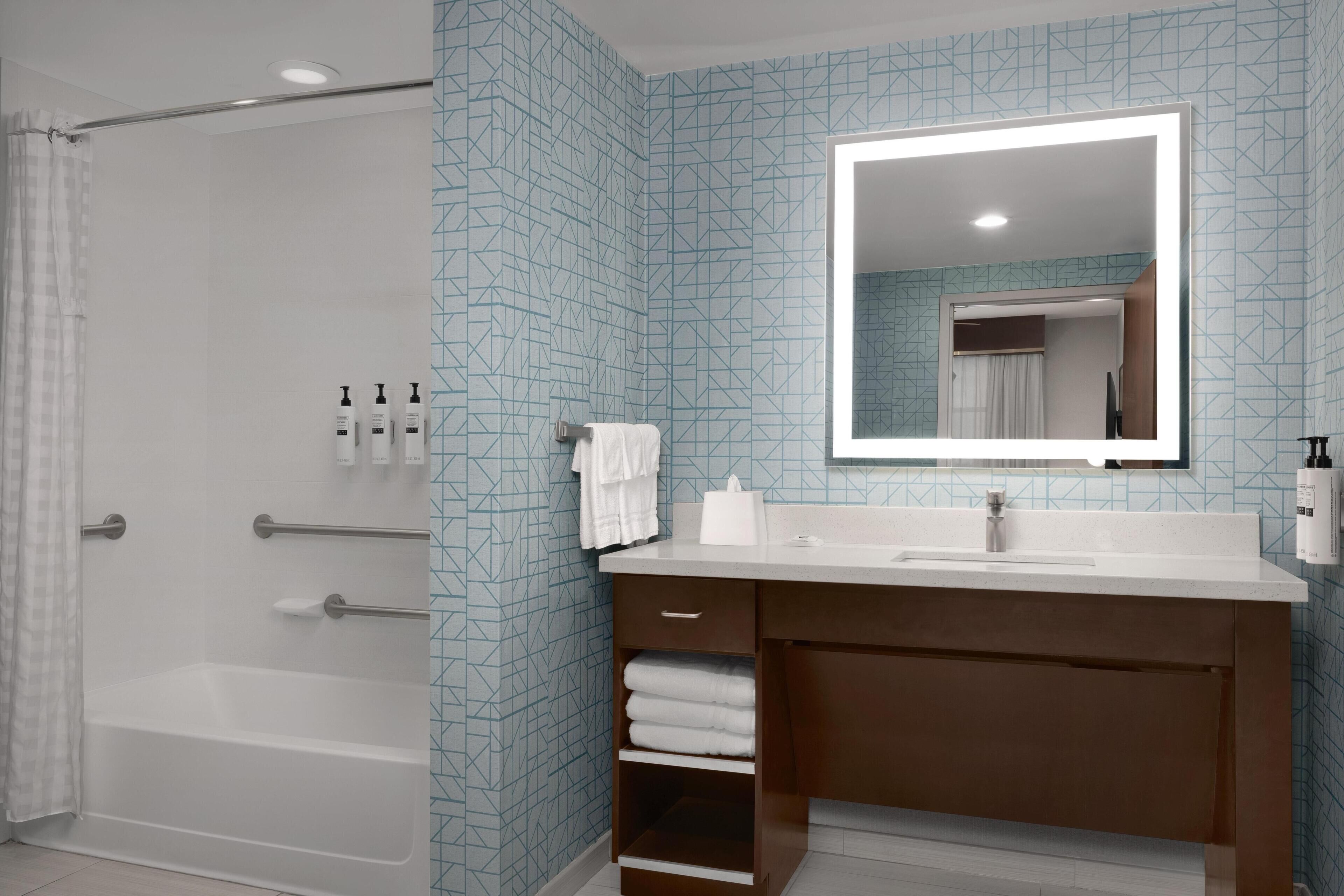 Photo - Homewood Suites by Hilton Mobile I-65/Airport Blvd, AL