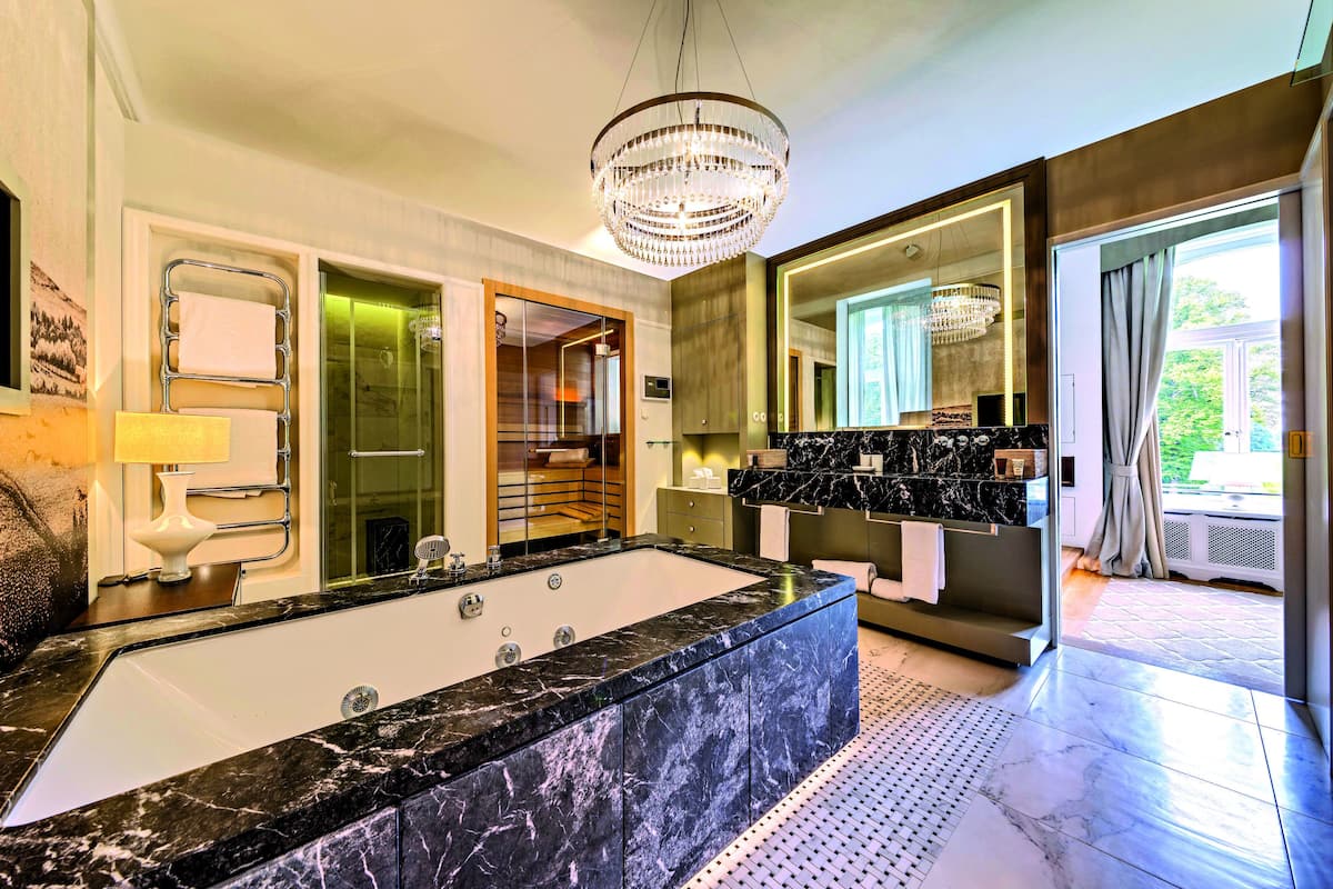 premium suite | bathroom | separate bathtub and shower, rainfall showerhead